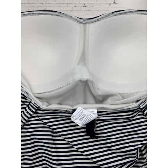 Nip Tuck Womens Beach Sorrento Stripe Joanne Tummy Control Swimsuit Size 8 - Picture 8 of 11